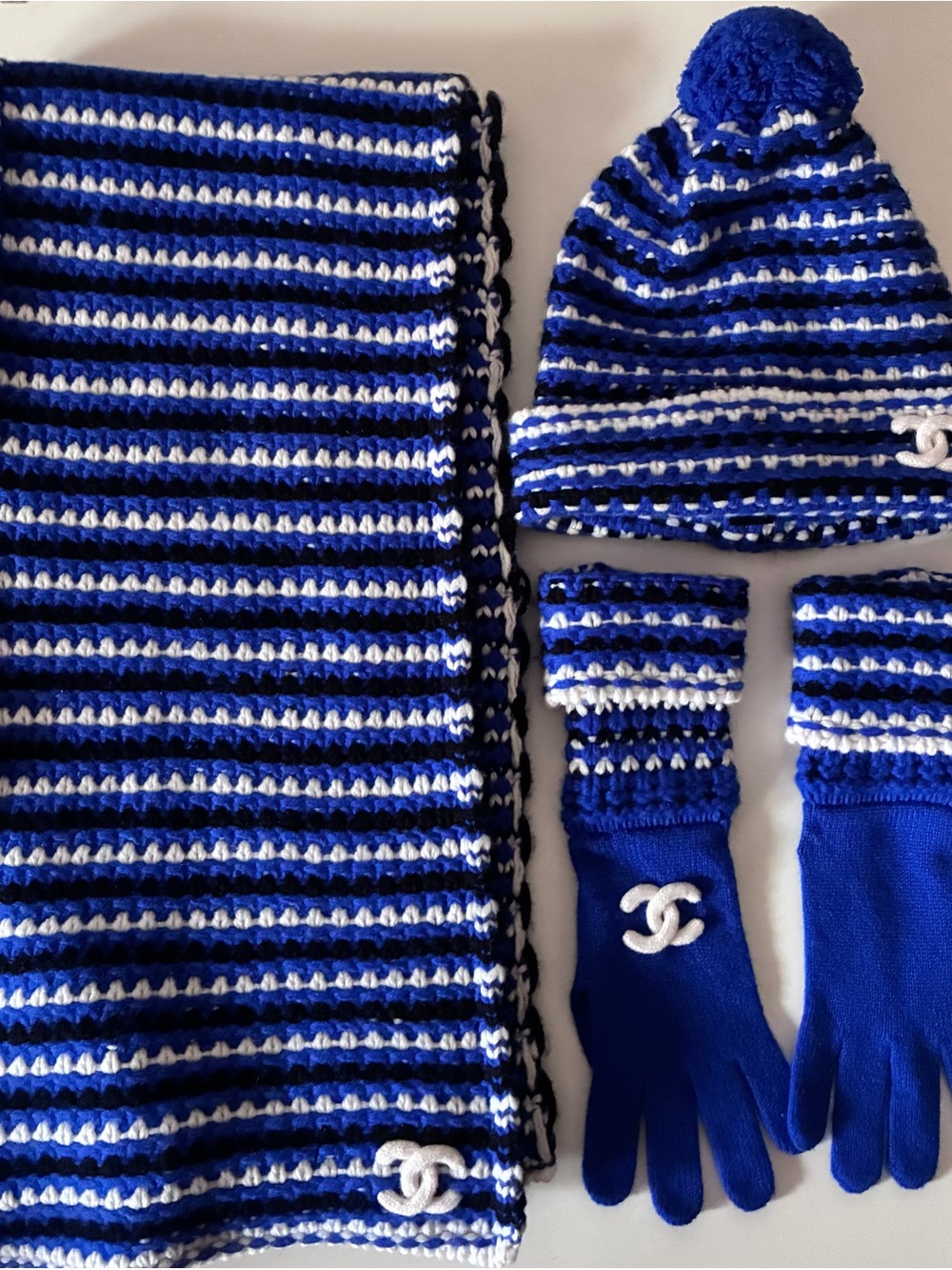 Chanel cashmere winter set